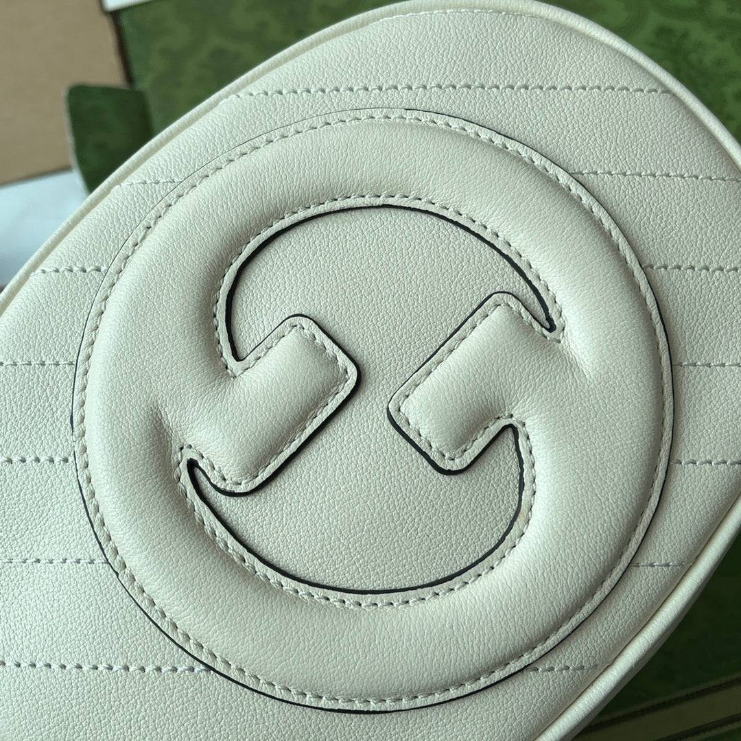 SMALL BLONDIE OVAL SHOULDER BAG 20 IN OFF WHITE CALFSKIN