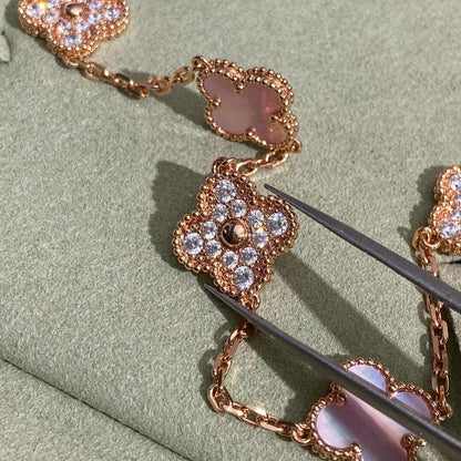 [AURORA]CLOVER 10 MOTIFS DIAMOND PINK MOP NECKLACE