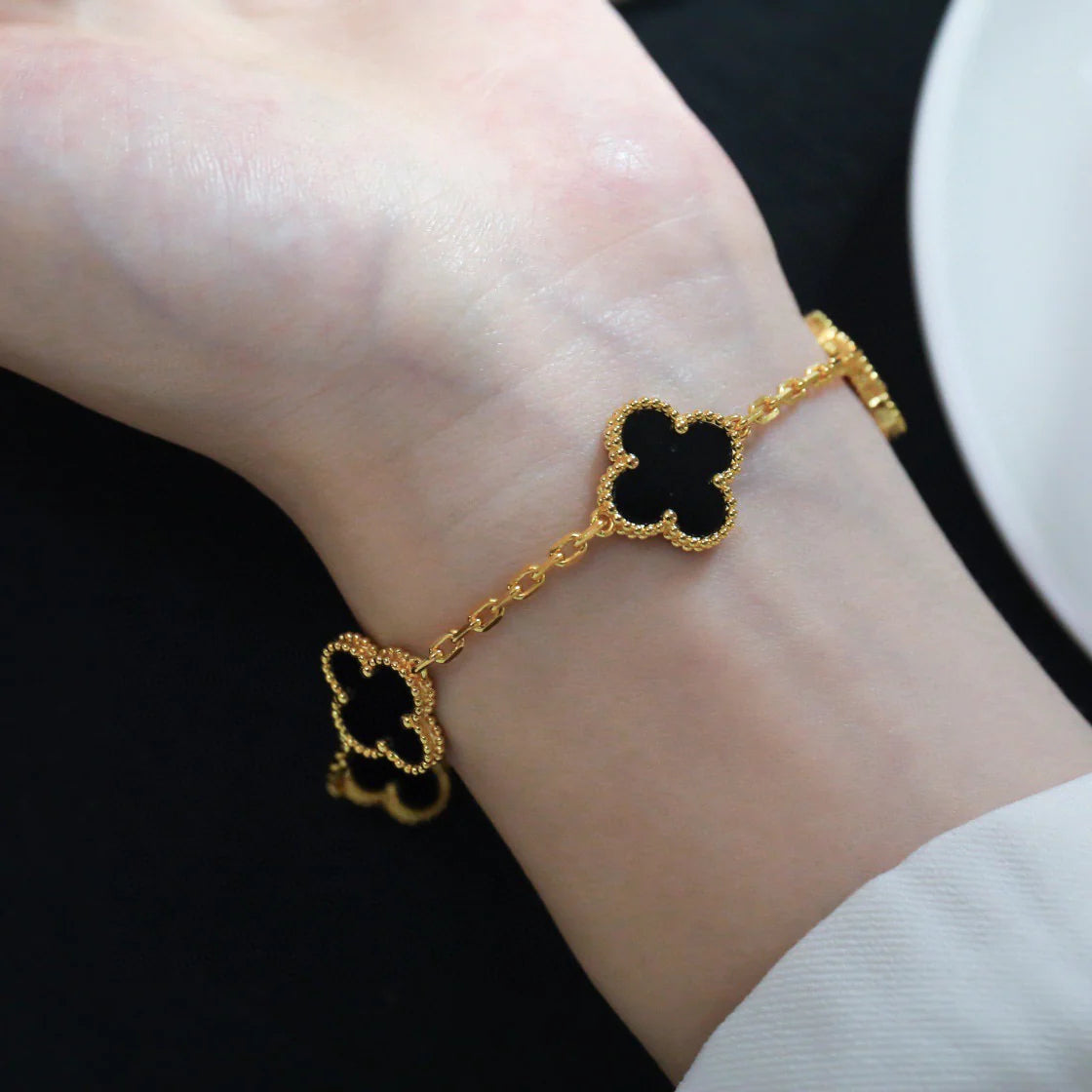 [AURORA]CLOVER 5 MOTIF ONYXS BRACELET COLLECTION