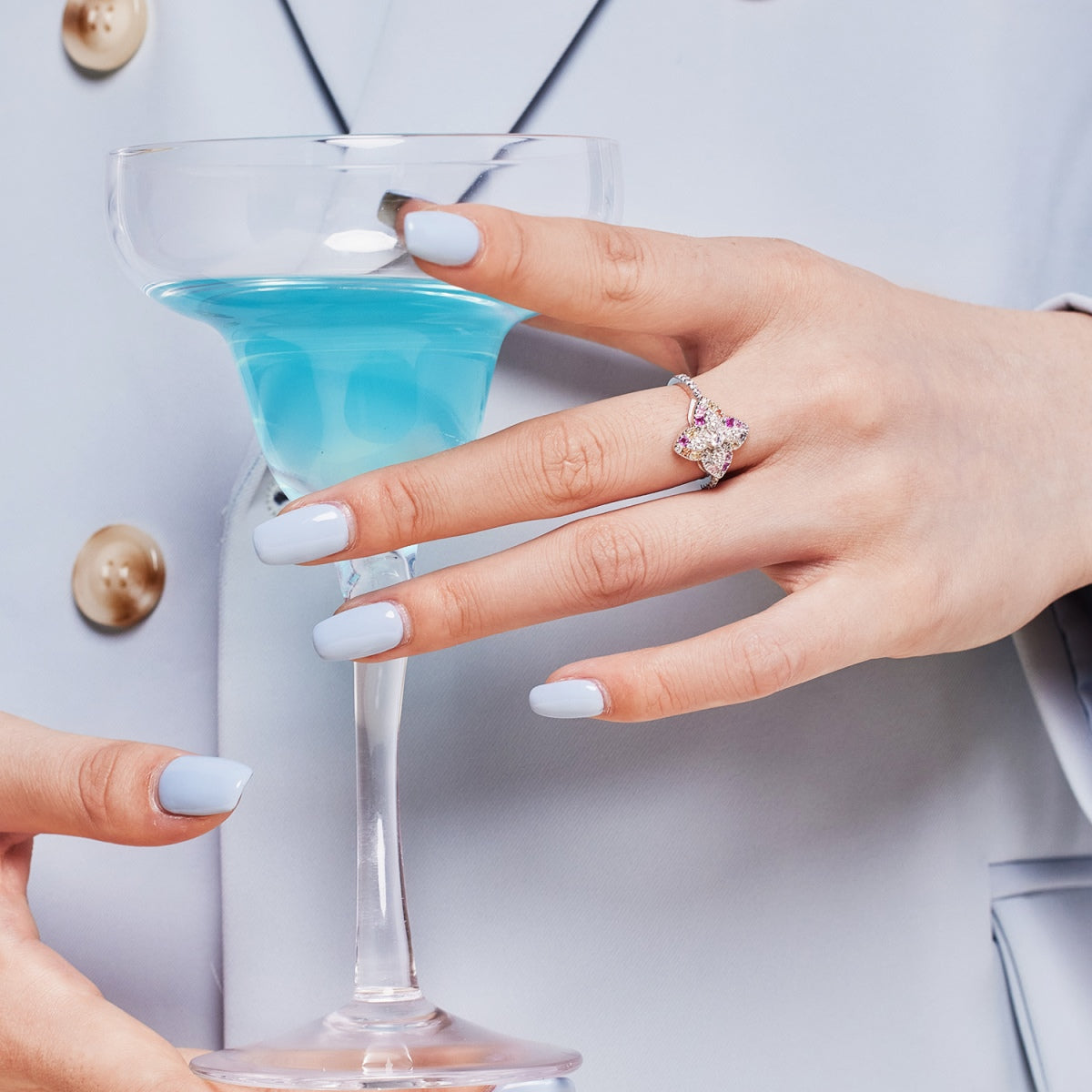 [AURORA]Luxurious Colorful Flower Shape Banquet Ring