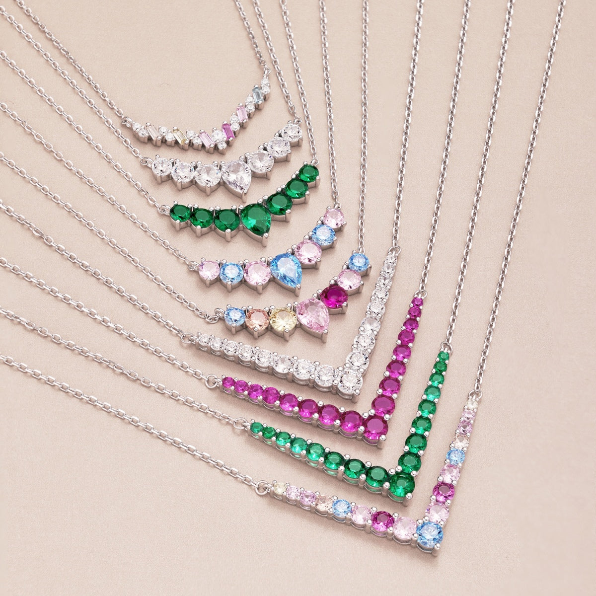 [AURORA]Ornate Round Cut Necklace