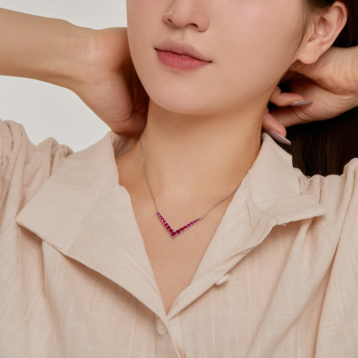[AURORA]Ornate Round Cut Necklace