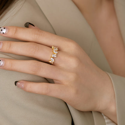 [AURORA]Delicate Multi Cut Ring