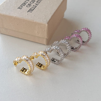 [AURORA]Radiant Heart Cutout Earrings