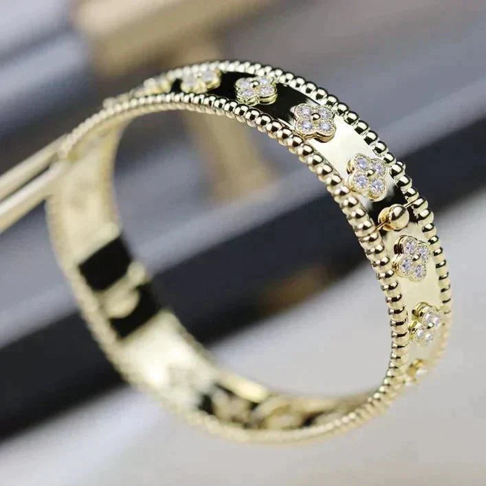 [basloveJW]CLOVER ARMBAND 8MM DIAMANTEN