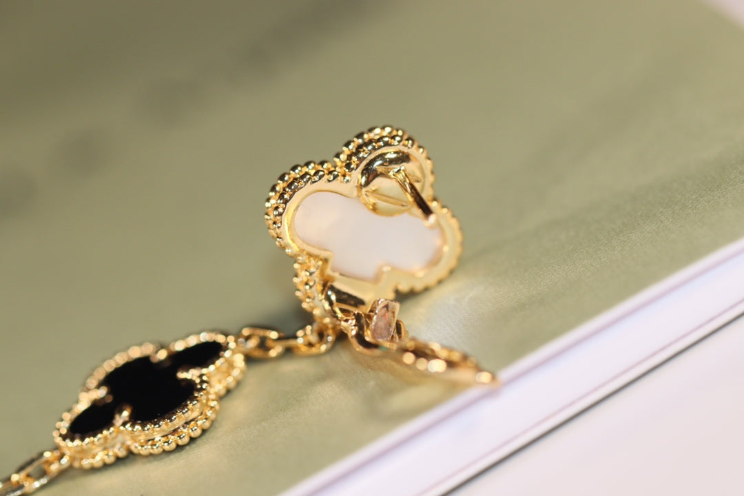 [basloveJW]CLOVER OHRRINGE GOLD ONYX MOP 3 MOTIV 