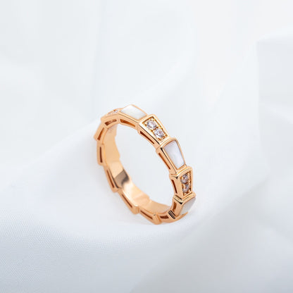 [AURORA]セルペンティ リング ピンクゴールド ダイヤモンド モップ 3mm