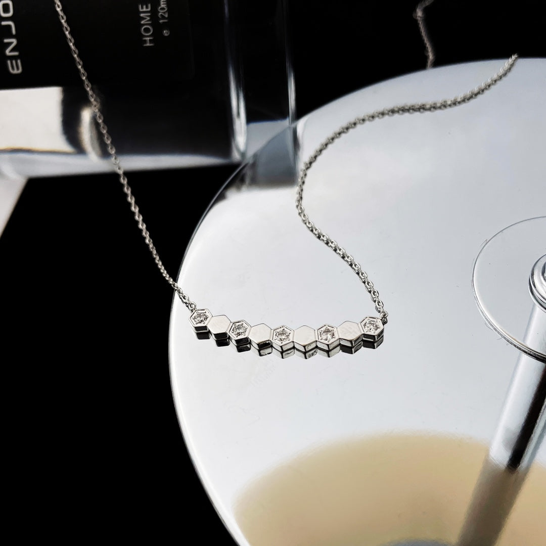 [AURORA]ビーマイラブ ダイヤモンドネックレス