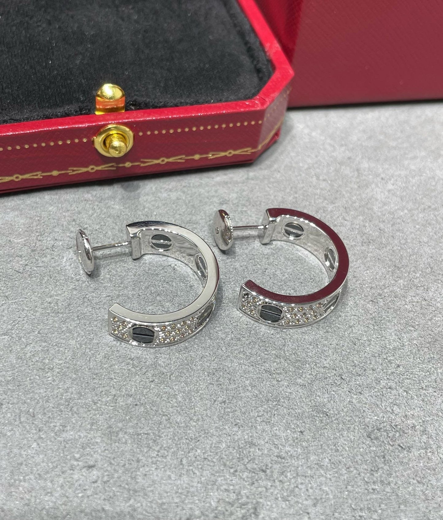 [AURORA]LOVE KERAMIK-OHRRINGE AUS SILBER MIT DIAMANTEN
