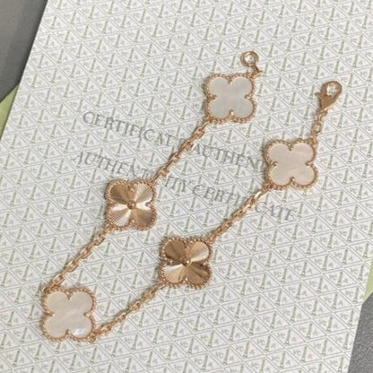 [AURORA]CLOVER WHITE PEARL MOP 5 MOTIF BRACELET COLLECTION