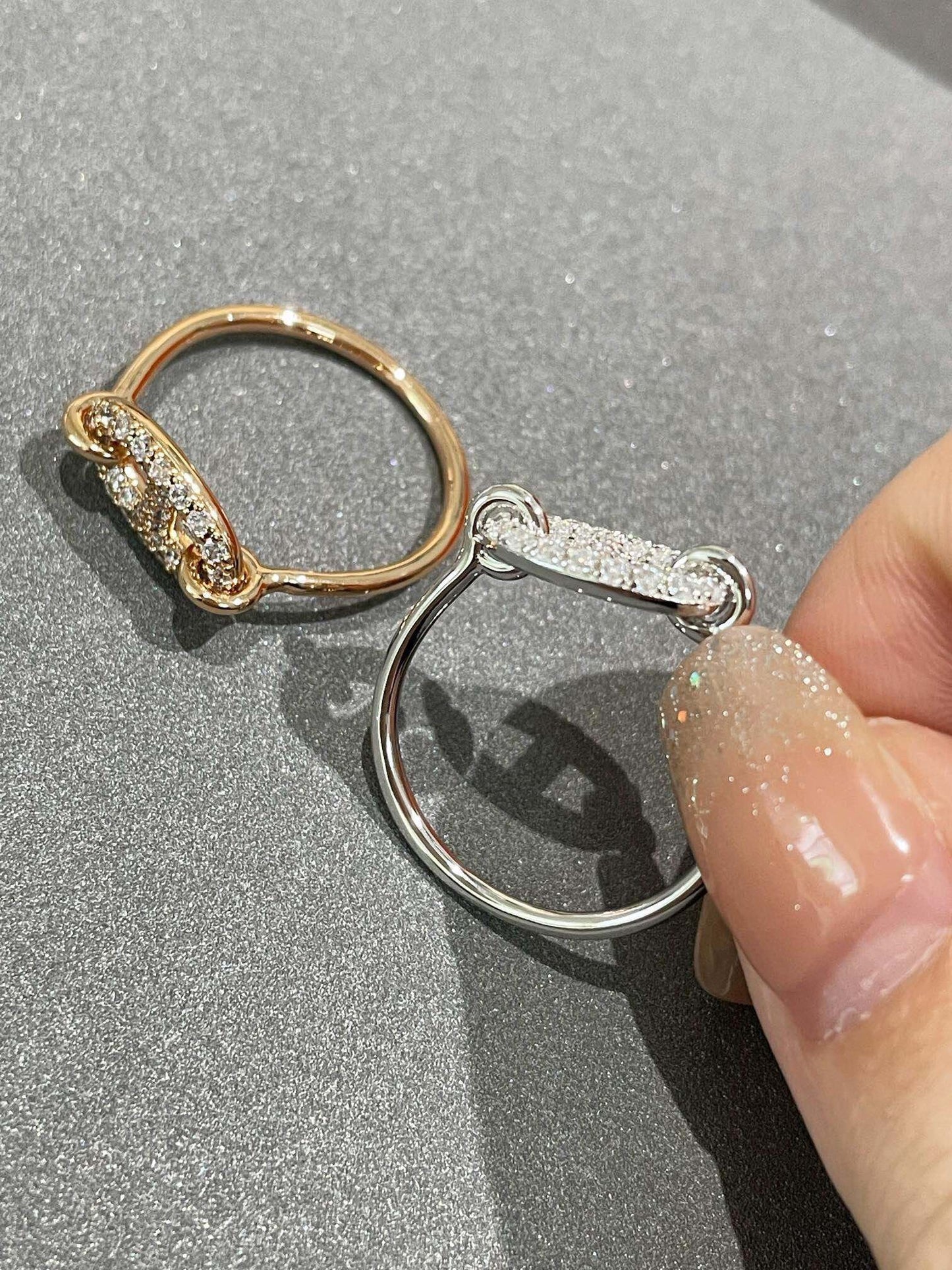 [AURORA]RONDE KLEINER DIAMANTRING