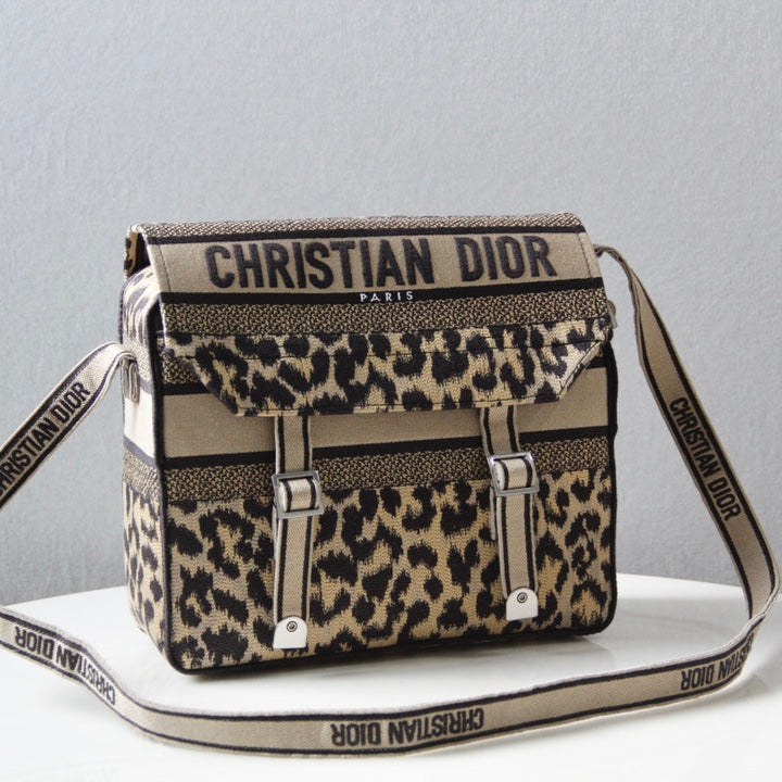CAMP DOUBLE BUCKLE BAG 28 IN MIZZA BEIGE CANVAS