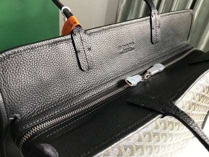 HARDY PM BAG 40 IN BLACK GOYARDINE CANVAS AND TAURILLON LEATHER TRIM