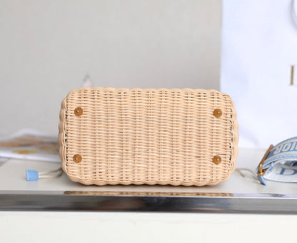 LADY 24 BASKET BAG IN BLUE OBLIQUE JACQUARD MIX BEIGE WICKER
