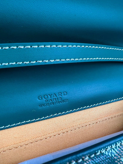 MONTE-CARLO PM CLUTCH 25 IN GREEN GOYARDINE CANVAS
