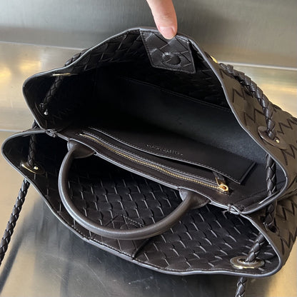 SMALL ANDIAMO 29 IN DARK BROWN LAMBSKIN