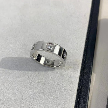 [AURORA]LIEBESRING 5,5 MM 6 DIAMANTEN SILBER