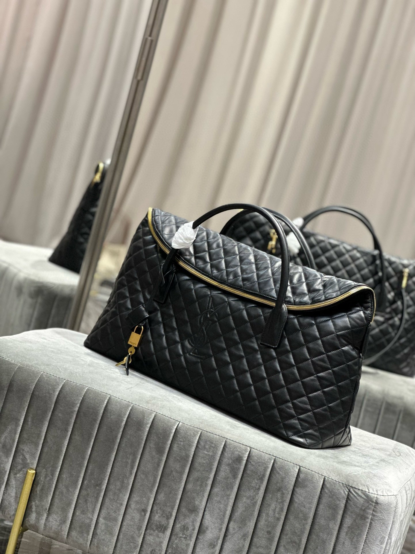 ES GIANT 56 BLACK COWHIDE LEATHER TRAVEL BAG