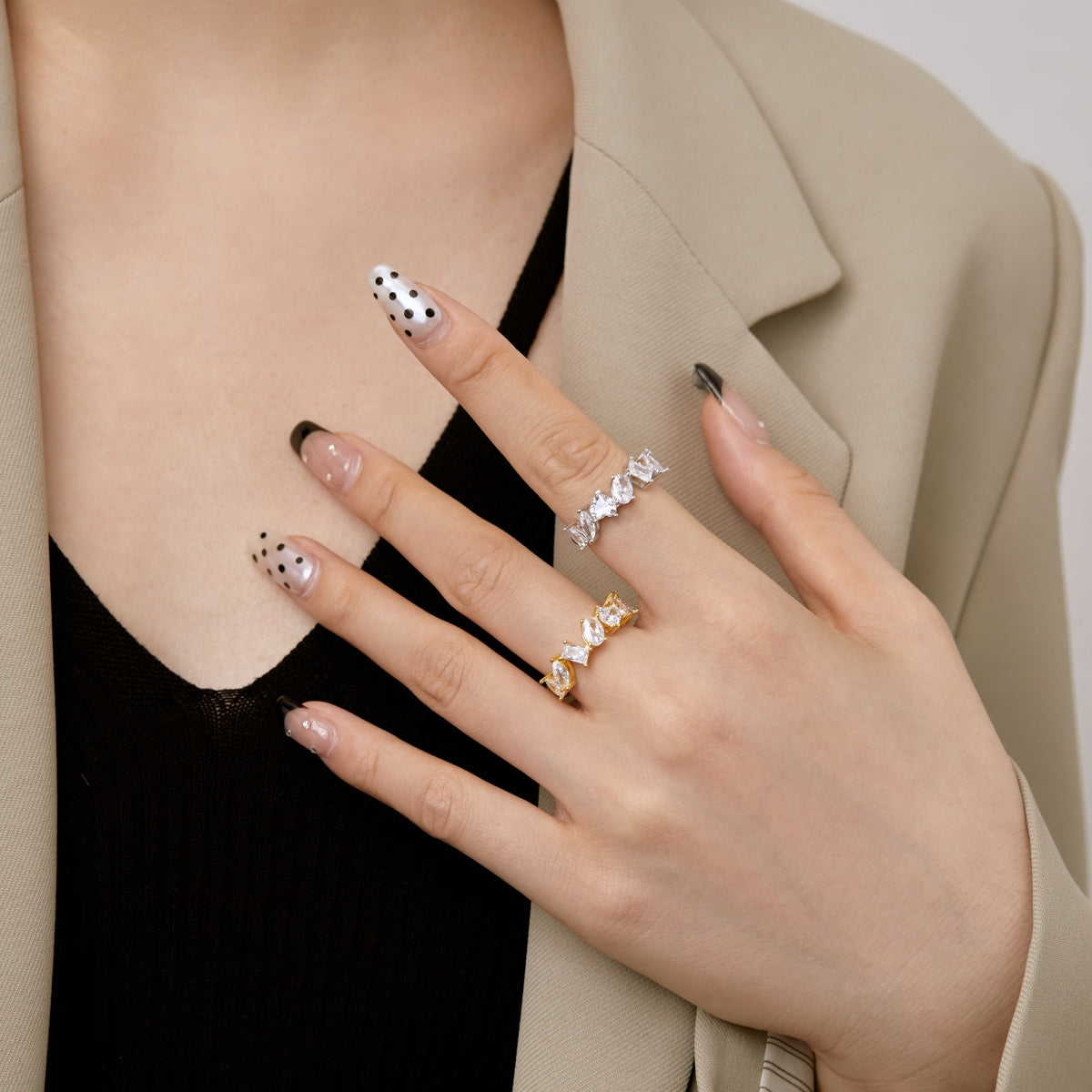 [AURORA]Delicate Multi Cut Ring