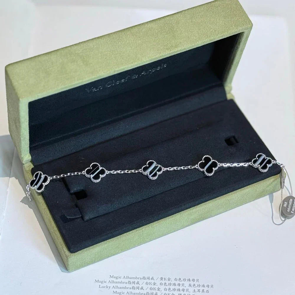 [AURORA] CLOVER 5 MOTIF PULSAR STONE BRACELET COLLECTION