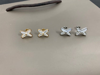 [AURORA]ジュー ド ホワイト モップ シルバー ダイヤモンド ピアス