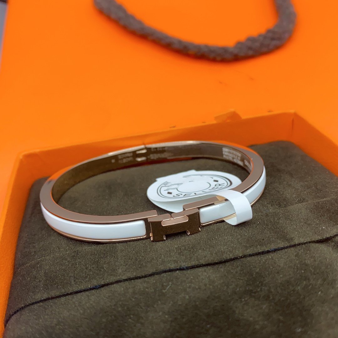 [AURORA]CLASSIC HM CLIC WHITE 8MM ENAMEL BRACELET