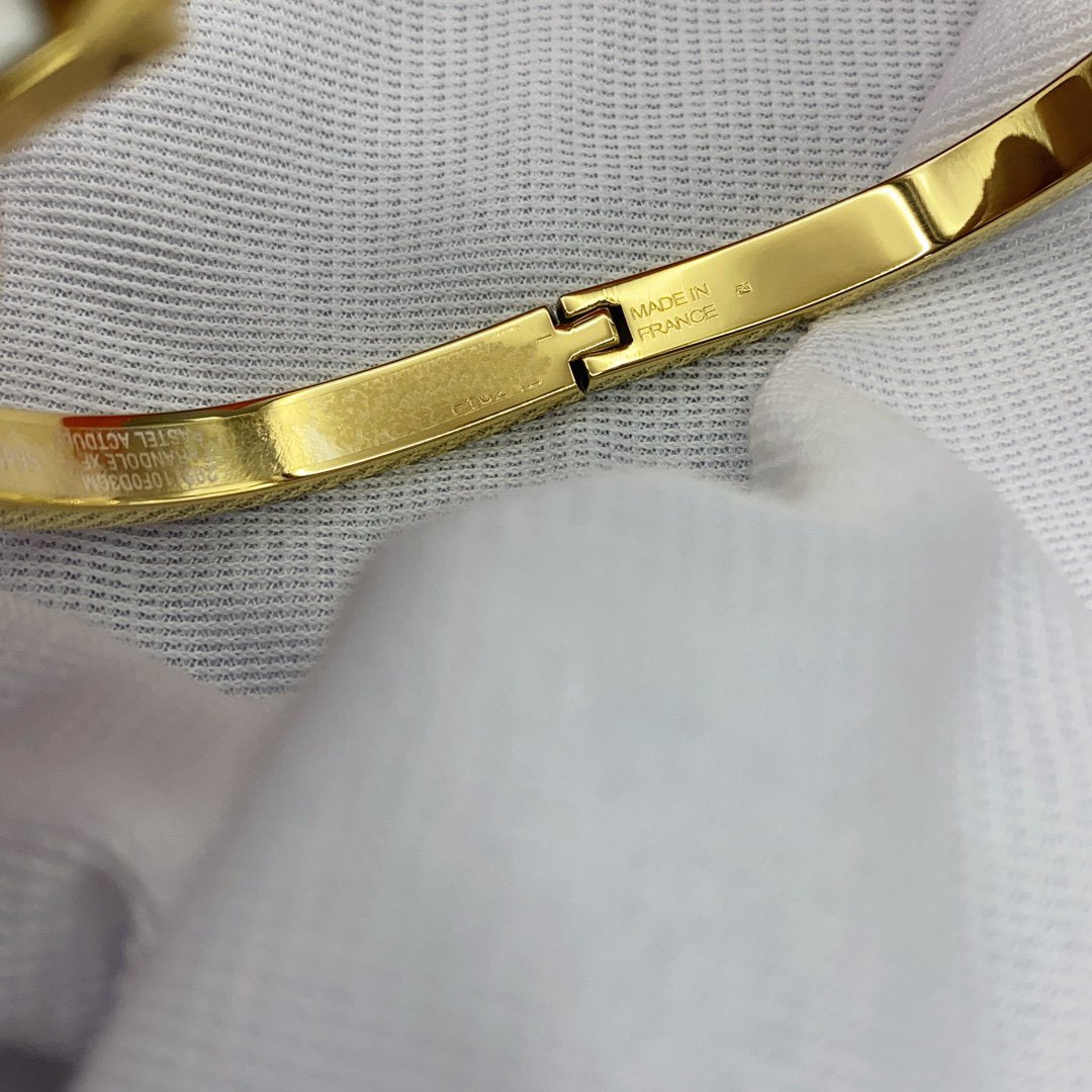 [AURORA]CLASSIC HM CLIC WHITE 8MM ENAMEL BRACELET