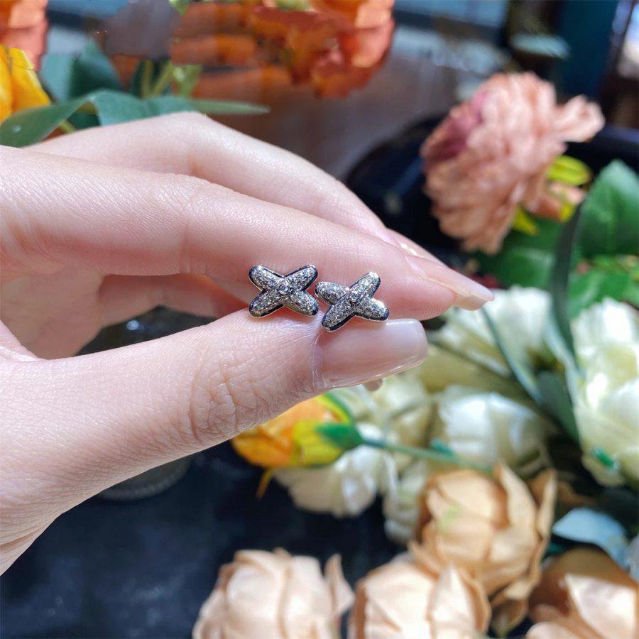 [AURORA]ジュードゥシルバーダイヤモンドピアス