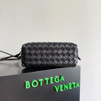 MINI LOOP CAMERA BAG 22 IN BLACK CALFSKIN
