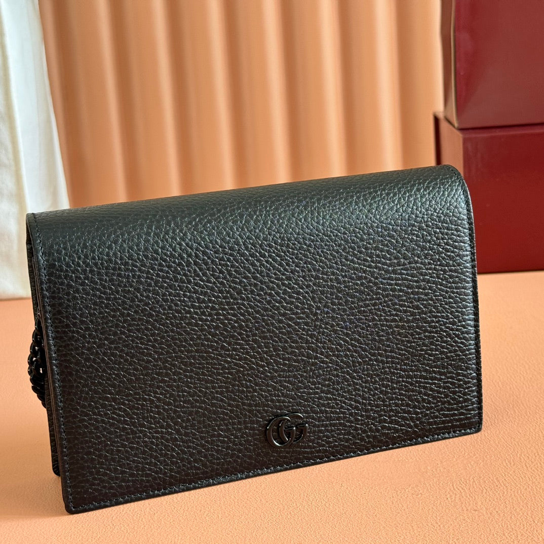 GG MARMONT 20 MINI CHAIN BAG IN BLACK CALFSKIN