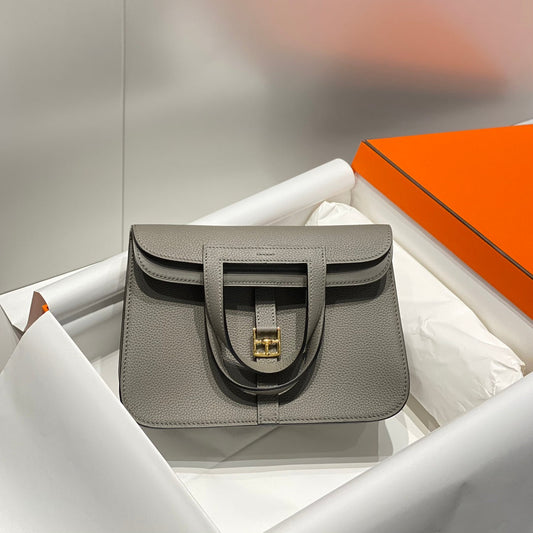 HALZAN 25 HANDLE BAG IN GREY GRAINED CALFSKIN
