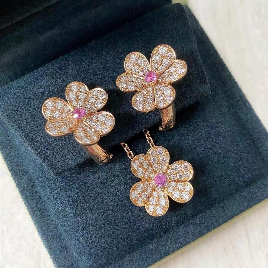 [basloveJW]FRIVOLE ROSÉGOLD-HALSKETTE MIT BLUMEN UND DIAMANTEN