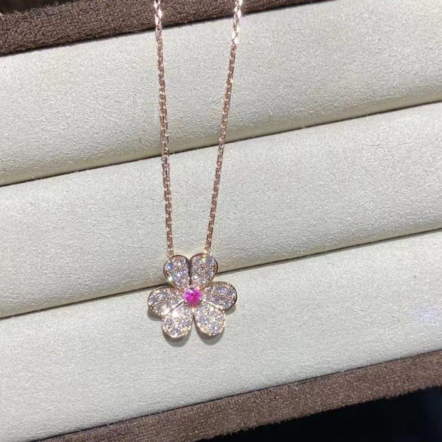 [basloveJW]FRIVOLE ROSÉGOLD-HALSKETTE MIT BLUMEN UND DIAMANTEN