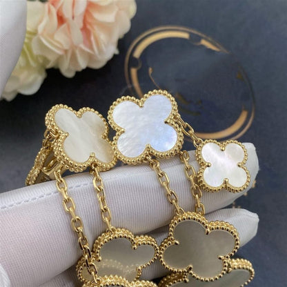 [basloveJW]CLOVER OHRRINGE WEISS MOP 4 MOTIVE GOLD