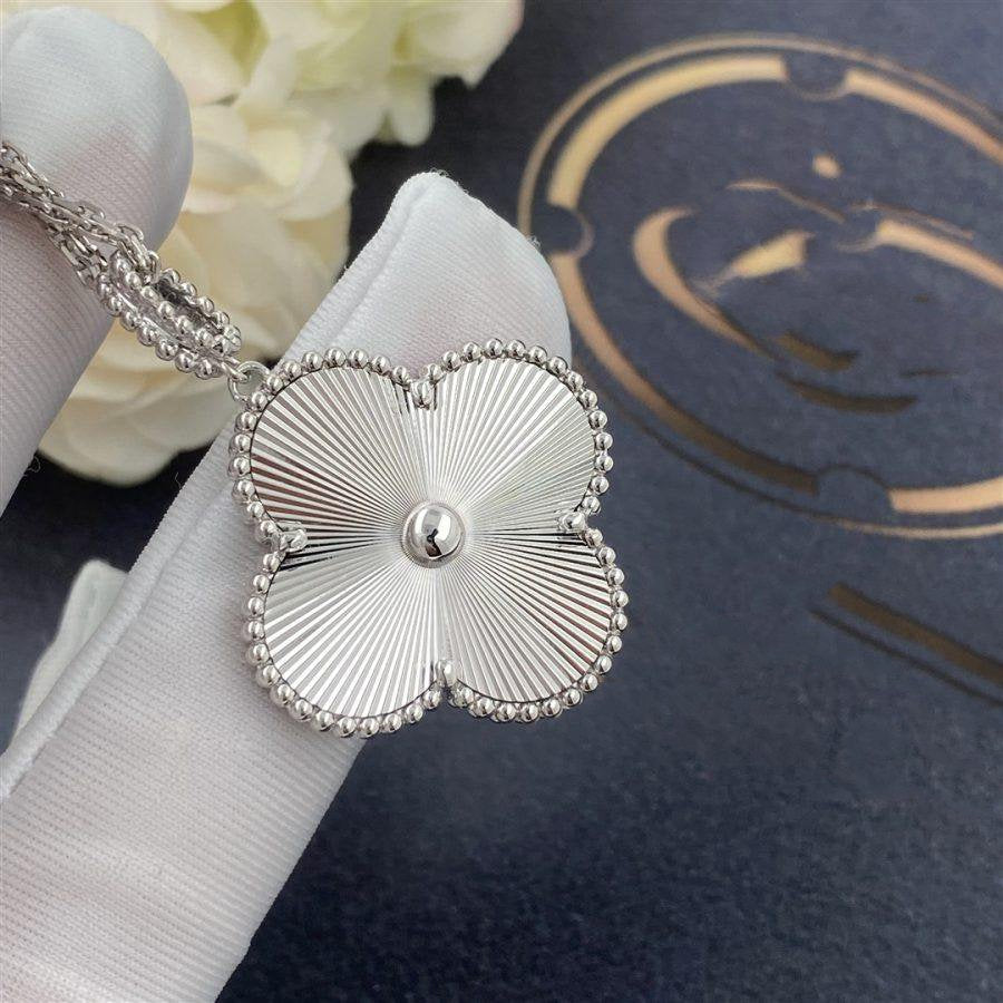 [basloveJW]CLOVER 25MM SILBER GROSSE KLEEKETTE