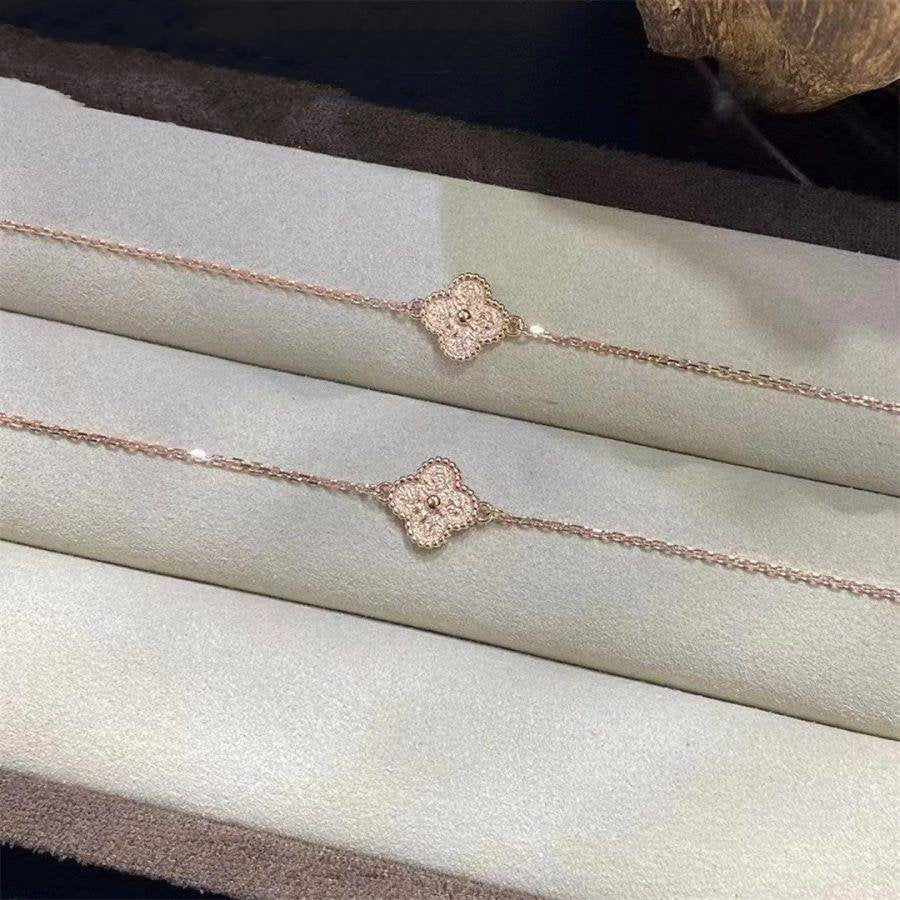 [basloveJW]KLEE-ARMBAND MIT EINZELNER BLUME