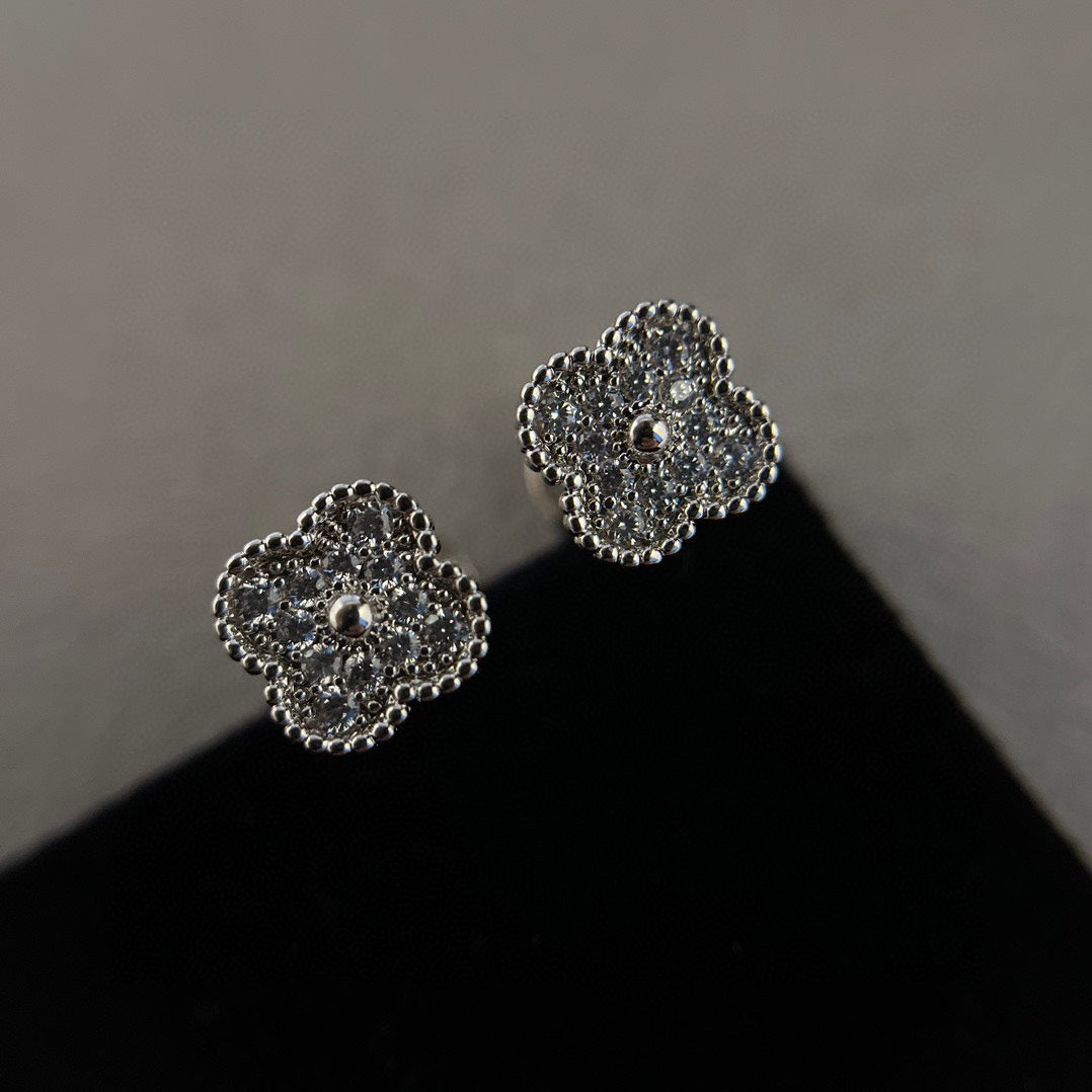 [basloveJW]CLOVER MINI DIAMANT OHRSTECKER
